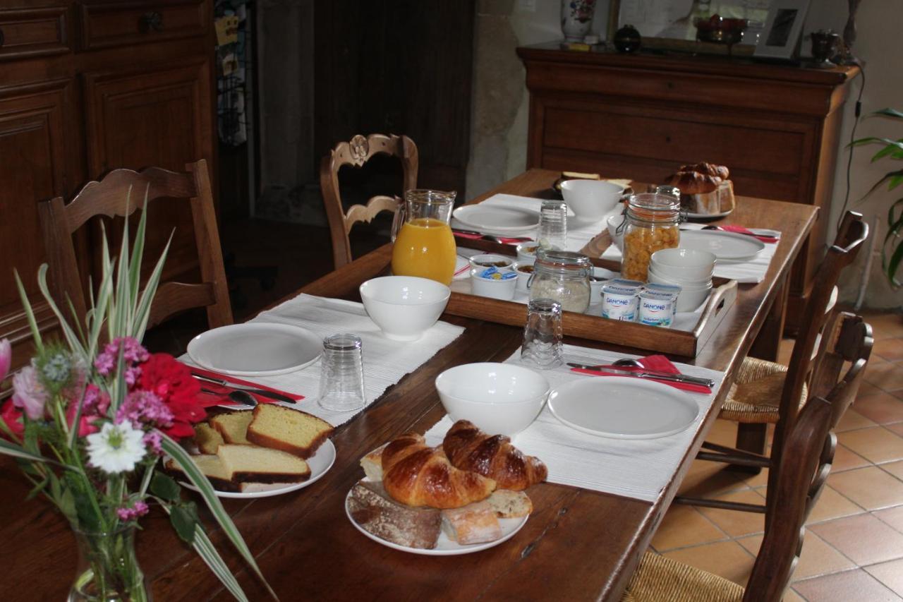 Manoir De La Ventiniere Bed & Breakfast Marchesieux ภายนอก รูปภาพ